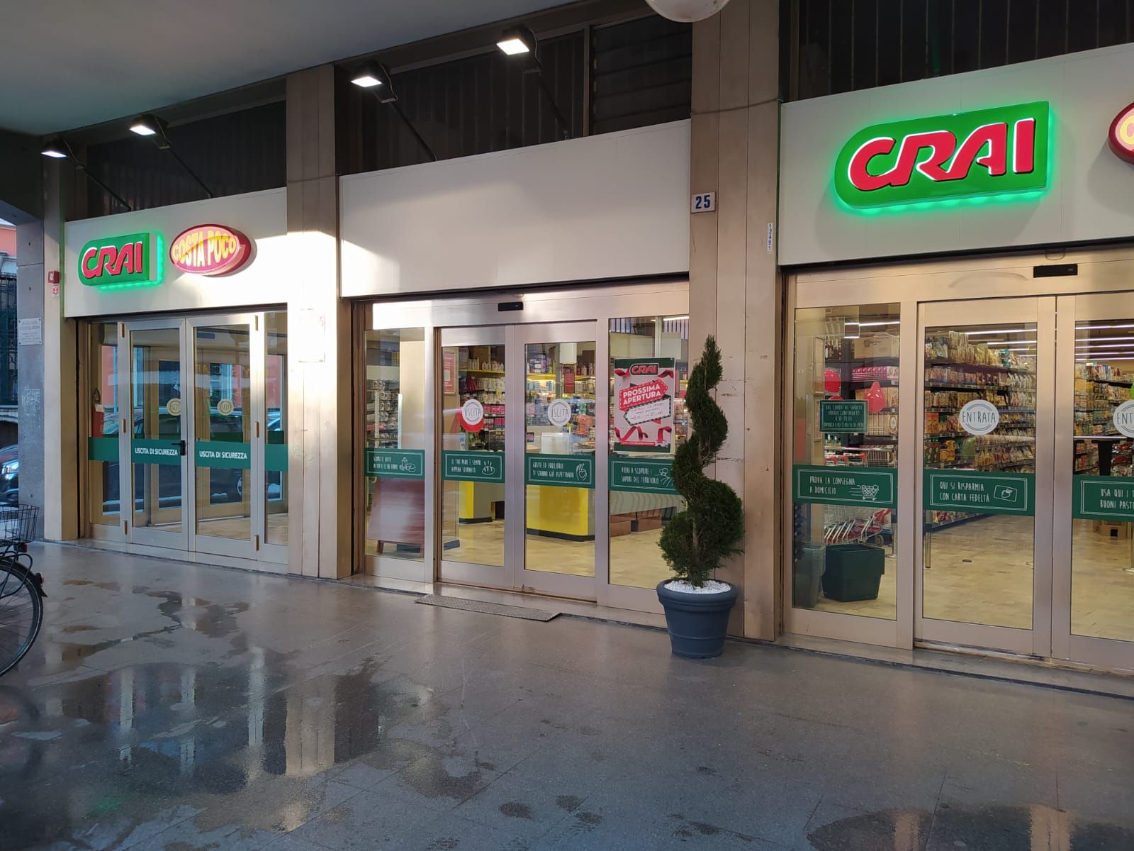 Esterno negozio: 11428 – CRAI ALESSANDRIA VIA CAVOUR, 25