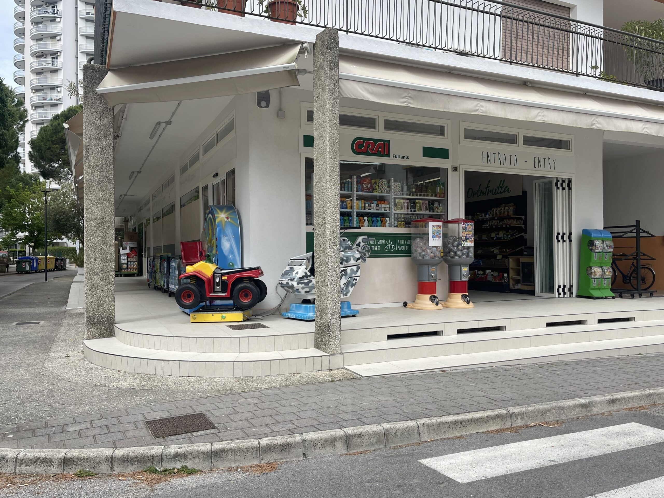 Esterno negozio: 321 – CRAI FURLANIS LIGNANO