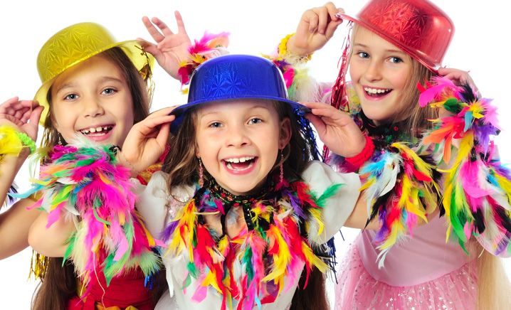 Le maschere last-minute per i bambini: costumi homemade per Carnevale (e non)