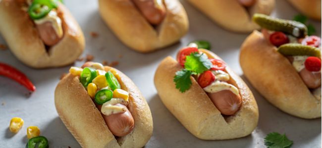 Mini Hot Dog a Spiedino con Salsa Burger CRAI
