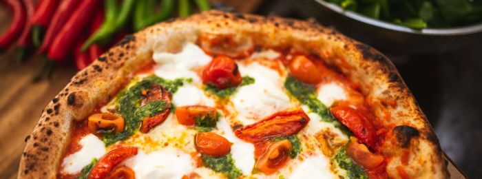 Pizza Margherita con Mozzarella Fior di Latte Piaceri Italiani