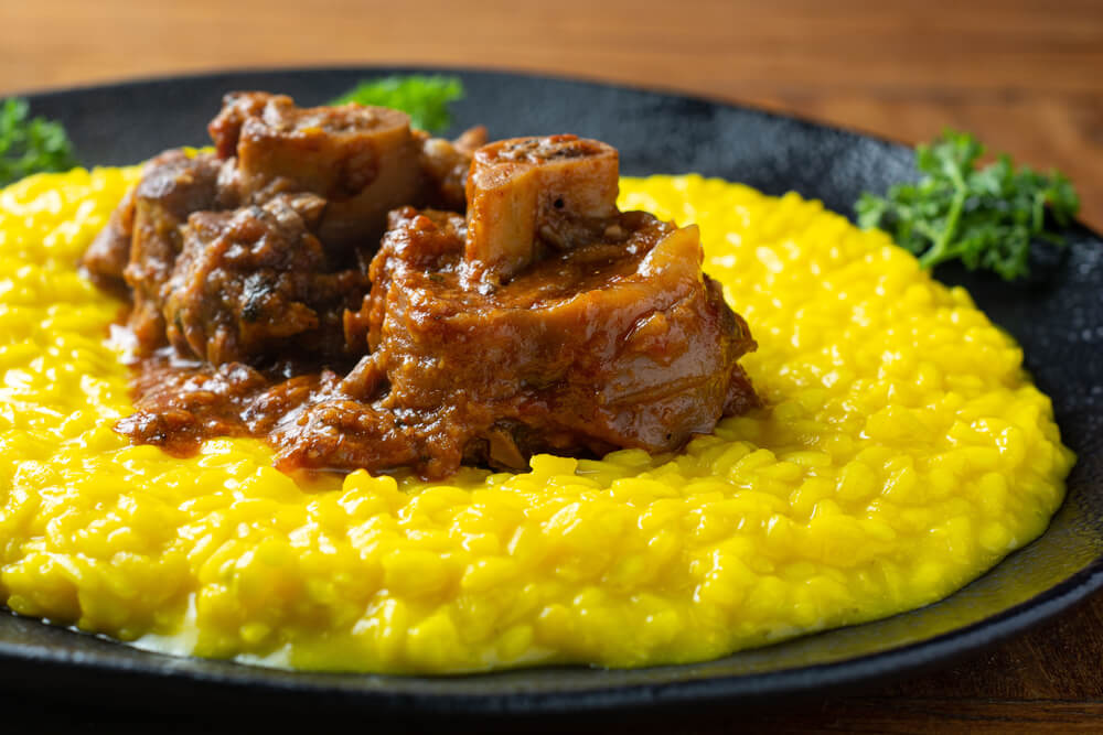 Risotto Carnaroli mantecato con ossobuco in gremolada