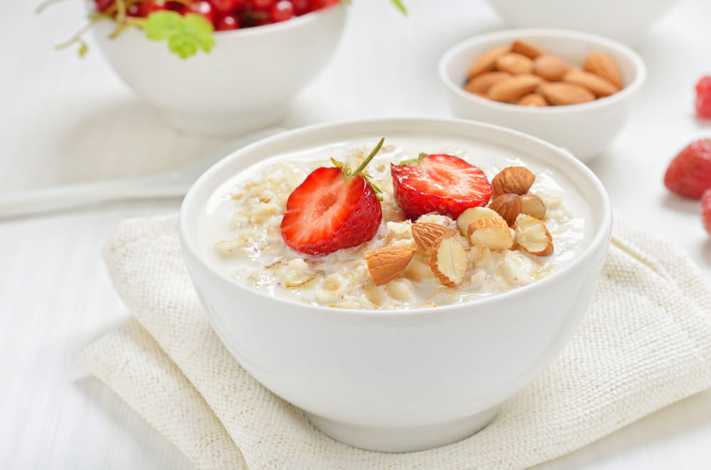 Porridge con mandorle