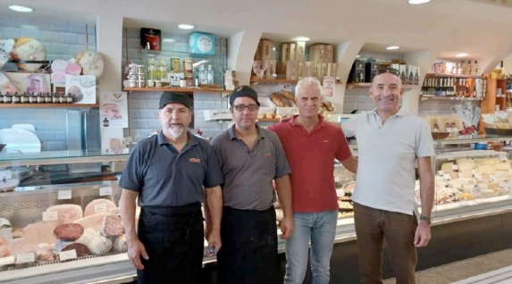 Crai La Bottega dei Sapori riapre dopo una serie di lavori di ammodernamento